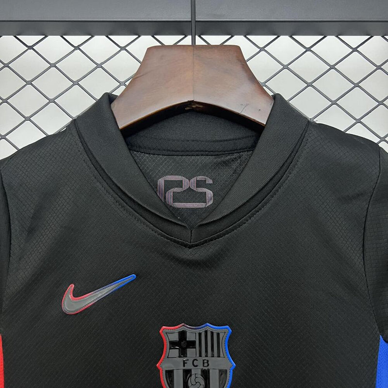 BARCELONA X TRAVIS SCOTT II 2025 CONJUNTO INFANTIL