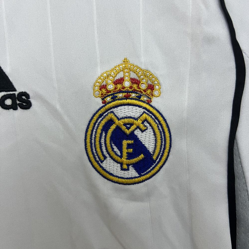 REAL MADRID I 06/07 CONJUNTO INFANTIL (RETRO)