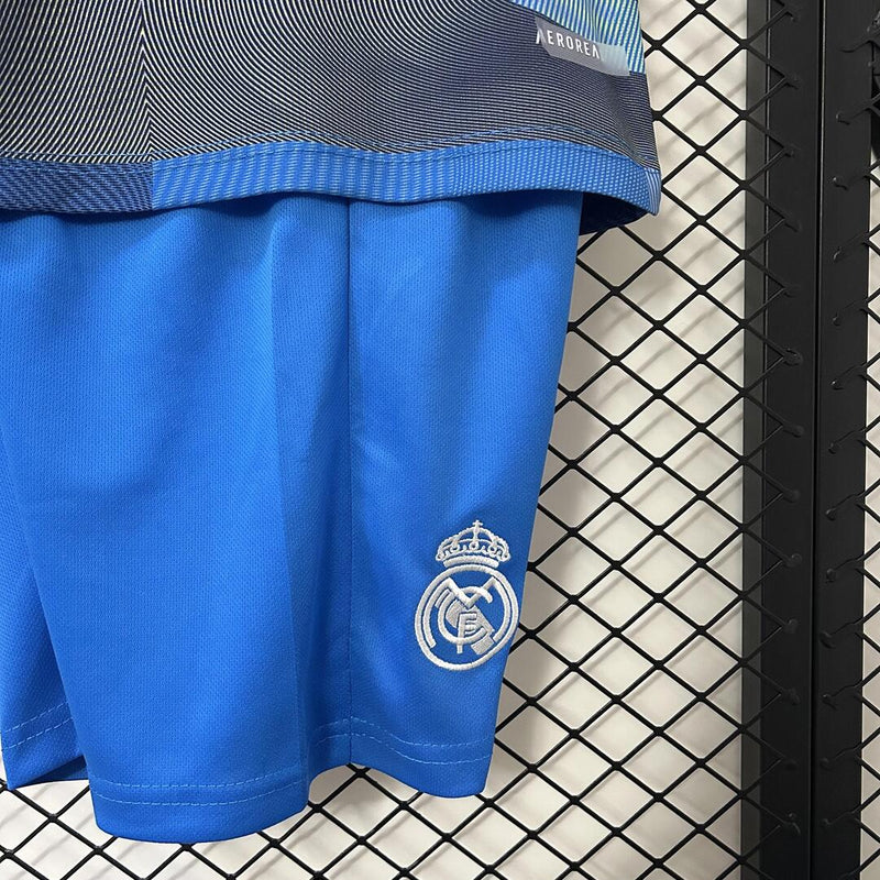 REAL MADRID PRE PARTIDO I 25/26 CONJUNTO INFANTIL